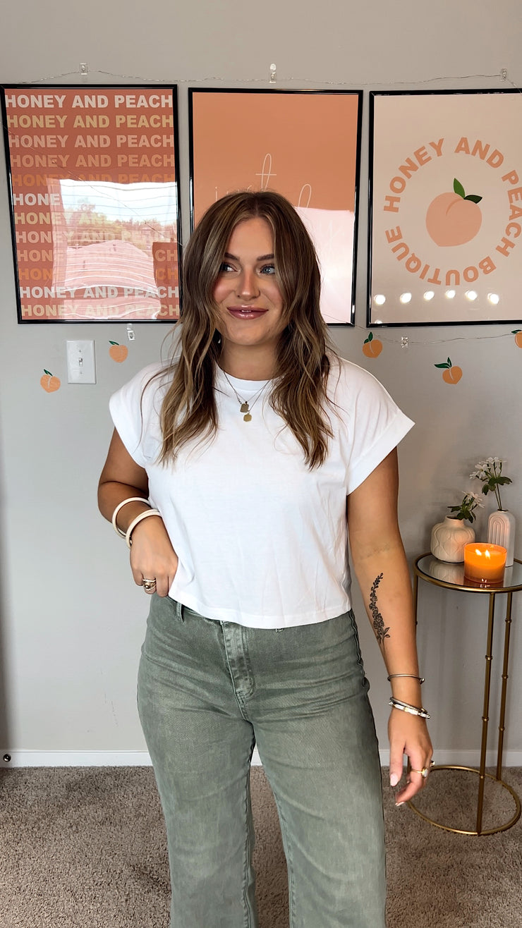 Basic Cropped Tee // White